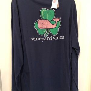 Vineyard vines short sleeve shamrock t